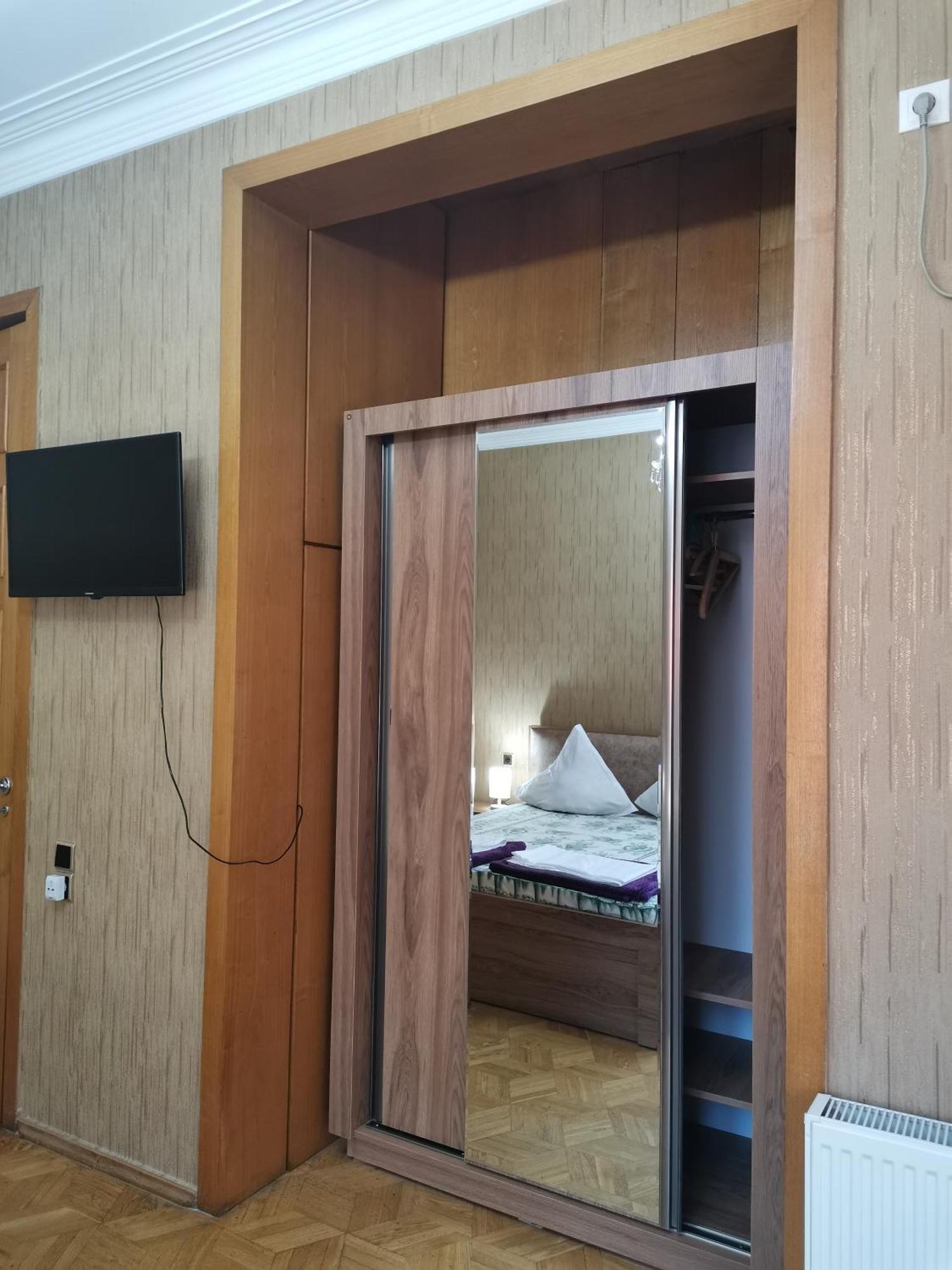 Hostel European Backpackers 欧洲背包客&大厨房 Tbilisi Zewnętrze zdjęcie